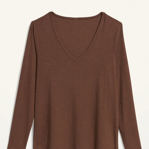 Cocoa Brown V Neck Shirt - Picture 2 of 8